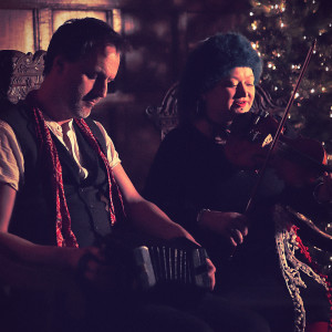 ดาวน์โหลดและฟังเพลง Ashen Bowl พร้อมเนื้อเพลงจาก Eliza Carthy