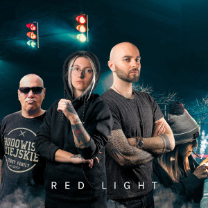 Listen to Red Light (Explicit) song with lyrics from Iza Iprzeciw