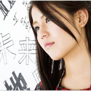 ดาวน์โหลดและฟังเพลง Hikari No Hoe พร้อมเนื้อเพลงจาก Suzu