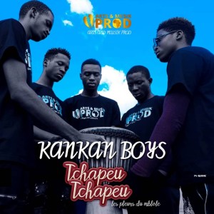Dengarkan lagu Tchapeu Tchapeu (Les pleurs du Mbolé) (Explicit) nyanyian Kankan Boys dengan lirik