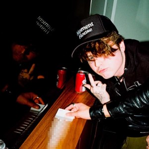 Album ANTI POPSTAR (Explicit) from Chris Miles