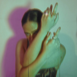 Album "Don't Love Me." oleh Neonomora
