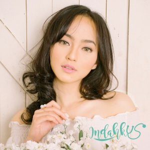 收聽INDAHKUS的Jangan Lihat Tangisku歌詞歌曲