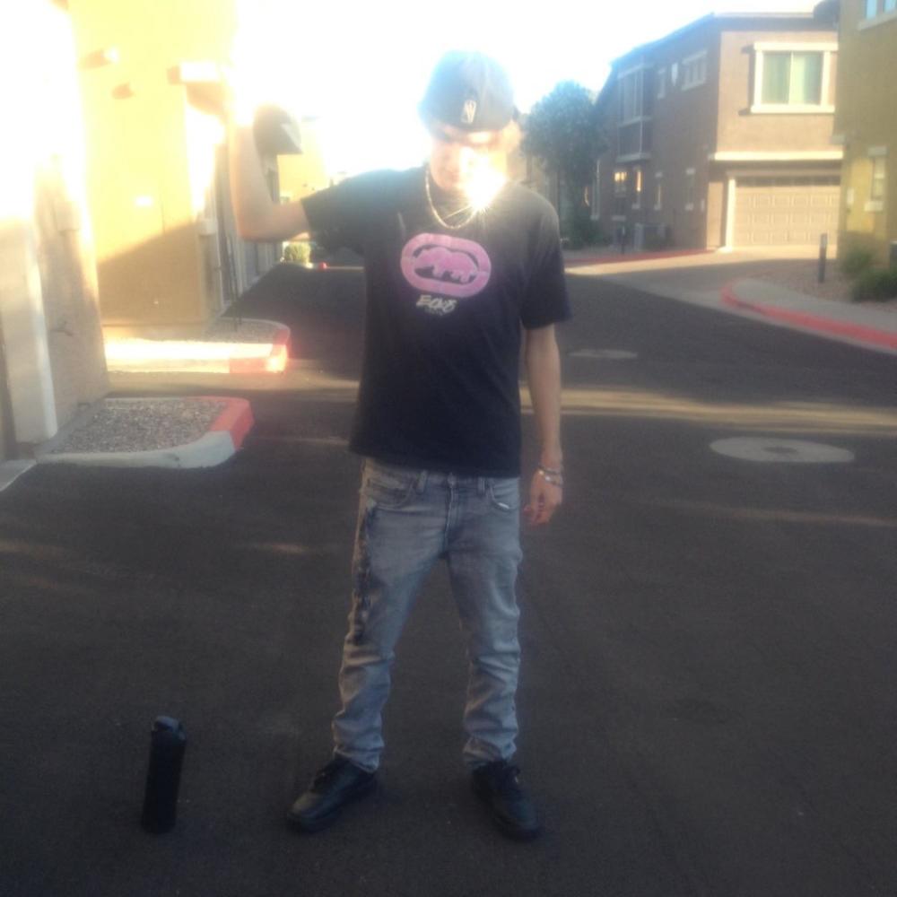 Workout (feat. Wonder XO) (Explicit)
