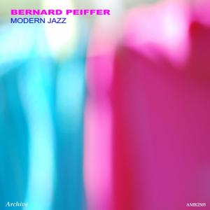 ดาวน์โหลดและฟังเพลง Who Is Me? พร้อมเนื้อเพลงจาก Bernard Peiffer