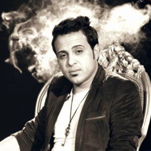 Dengarkan تعظيم سلام lagu dari زيزو العجيب dengan lirik