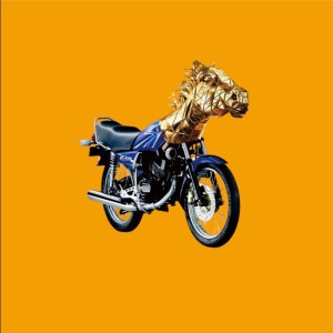 Dengarkan Sisi Gelap Kuda Besi lagu dari Easternboys dengan lirik