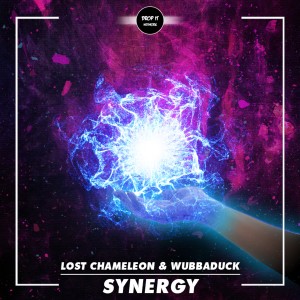 ดาวน์โหลดและฟังเพลง Synergy พร้อมเนื้อเพลงจาก Lost Chameleon