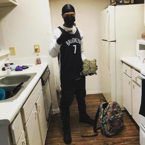 收聽Gottiflowtraphouse的Pain (Explicit)歌詞歌曲