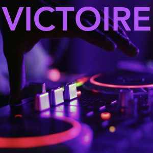 Dengarkan Open Your Soul lagu dari Victoire dengan lirik