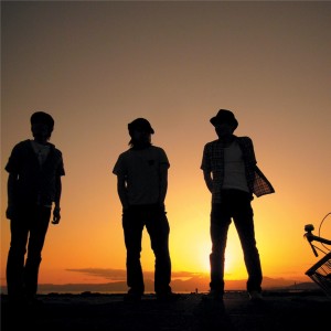 ดาวน์โหลดและฟังเพลง Campanella พร้อมเนื้อเพลงจาก Summer Soft