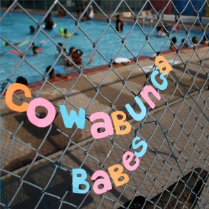 ดาวน์โหลดและฟังเพลง Youngest Grandma พร้อมเนื้อเพลงจาก Cowabunga Babes
