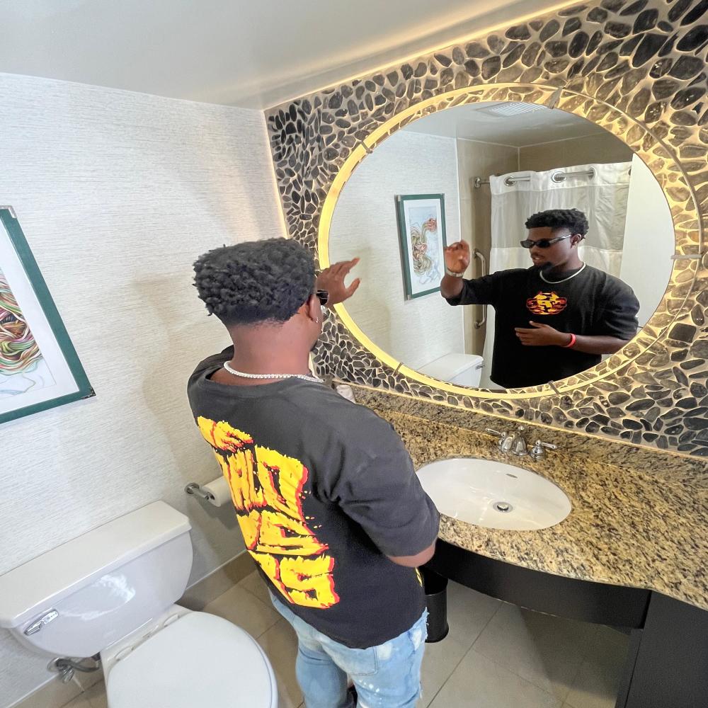 You aint trappin nigga (Explicit)