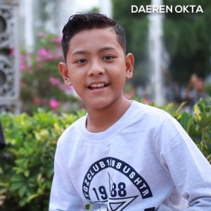 ดาวน์โหลดและฟังเพลง Perahu Tak Punya Lautan พร้อมเนื้อเพลงจาก Daeren