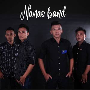 ดาวน์โหลดและฟังเพลง Begitu Saja (Speed Up) พร้อมเนื้อเพลงจาก Nanas Band