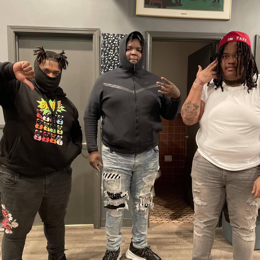 Skywalkin (feat. Fatz&Ron) (Explicit)