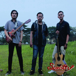 Dengarkan Sampai Akhir Waktu lagu dari Sanister dengan lirik