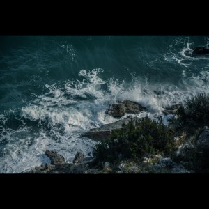Dengarkan lagu Supernova nyanyian Rejalacion Del Mar dengan lirik
