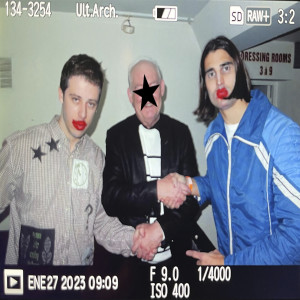 ดาวน์โหลดและฟังเพลง La Fiesta พร้อมเนื้อเพลงจาก JP Sunshine