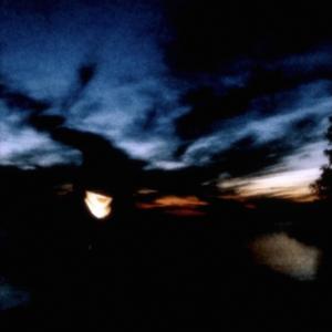 收聽ÄKTIVE!的huume (feat. Bhaly & 16Luto) (Explicit)歌詞歌曲