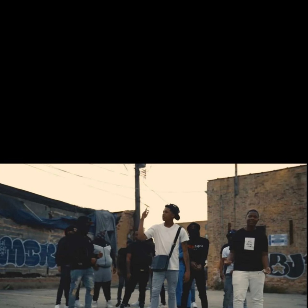 He Aint Gone Shoot (feat. SelfmadeJayy & Von4x) (Explicit)