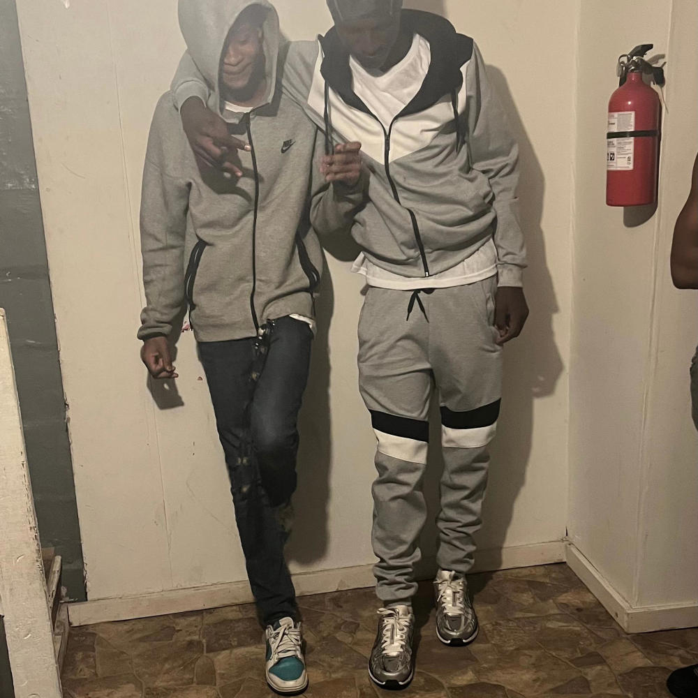 Espolon n Don (feat. Lor kev) (Explicit)