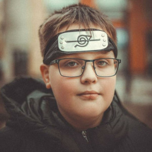 收聽Young Sticky Slime的Золотые стены (Explicit)歌詞歌曲