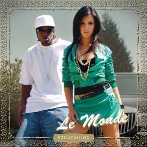 ดาวน์โหลดและฟังเพลง Shake That Ass พร้อมเนื้อเพลงจาก Le Monde