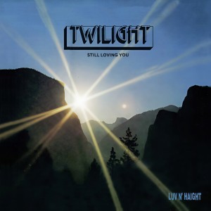 ดาวน์โหลดและฟังเพลง Play My Game พร้อมเนื้อเพลงจาก Twilight