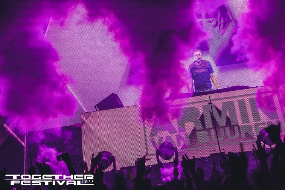 default column 1205x682 img