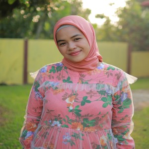 Listen to Kam Ngenca song with lyrics from Intan Ginting