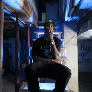 Dengarkan Bust It Open (Explicit) lagu dari Rugged Ray dengan lirik