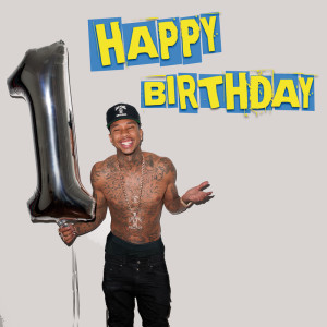 ดาวน์โหลดและฟังเพลง Happy Birthday (Explicit) พร้อมเนื้อเพลงจาก Tyga