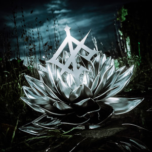 Darkbloom (Explicit) dari We Came As Romans