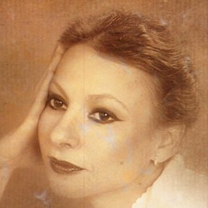 收聽ESTHER OFARIM的Shoom Davar Eino Ba (Nothing Comes) (其他)歌詞歌曲