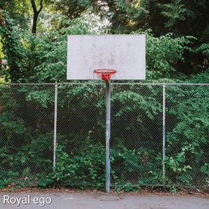 ดาวน์โหลดและฟังเพลง Jalan kemakmuran พร้อมเนื้อเพลงจาก Royal Ego