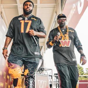 ดาวน์โหลดและฟังเพลง Command Tyme (feat. Big  57) พร้อมเนื้อเพลงจาก Oh goody