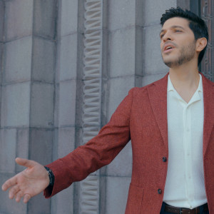 Listen to Hayots Aghjikner song with lyrics from Gurgen Dabaghyan
