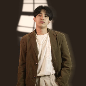 ดาวน์โหลดและฟังเพลง ໃຈແຕກ l Flashback พร้อมเนื้อเพลงจาก JACKY TV6