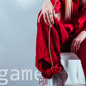 收听POI的Game歌词歌曲