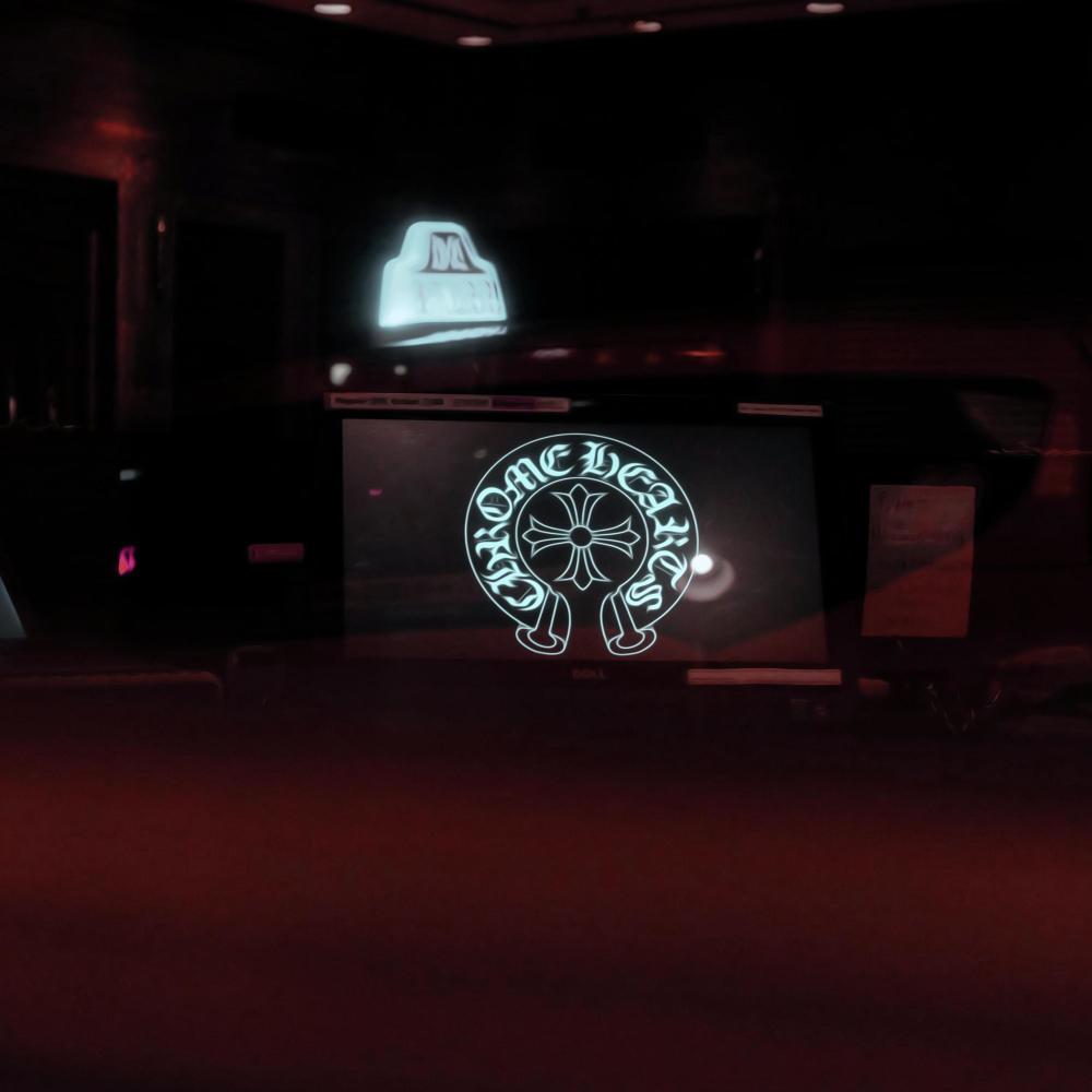 Chrome Hearts