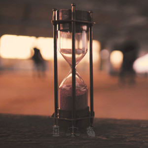 ดาวน์โหลดและฟังเพลง False Gods พร้อมเนื้อเพลงจาก Defences