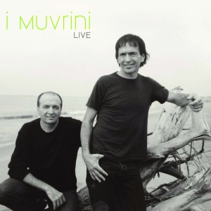 ดาวน์โหลดและฟังเพลง Dì (Live) พร้อมเนื้อเพลงจาก I Muvrini