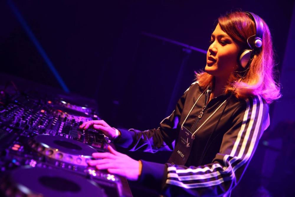 default column 1205x682 img