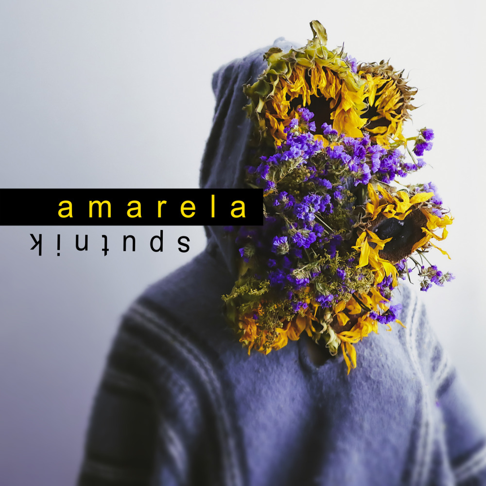 Amarela