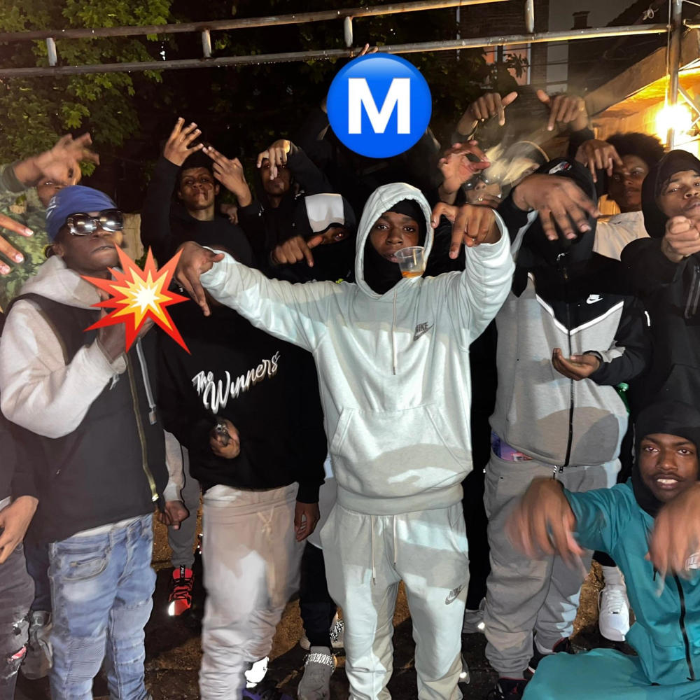 Lovin The Crew (feat. Mal SaVv & K.I Dior) (Explicit)