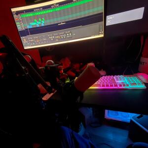 default playlist img