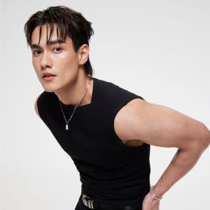 LEE ASRE ดาวน์โหลดและฟังเพลงฮิตจาก LEE ASRE