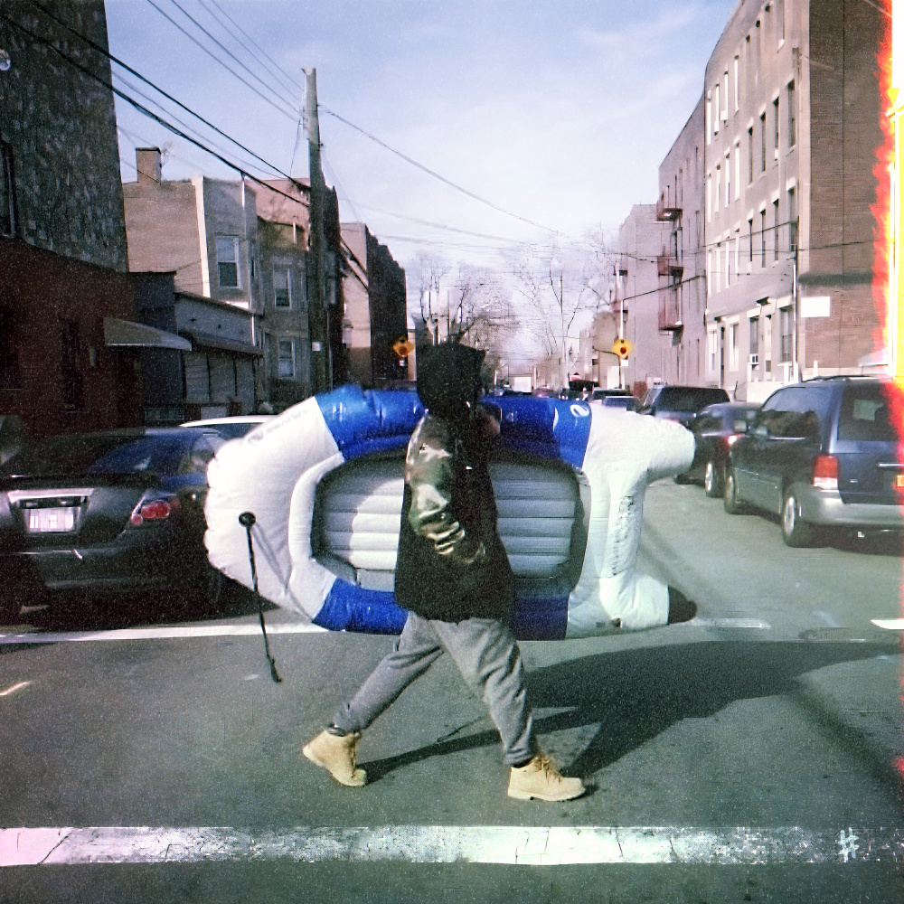 Flea market (Feat. Hash Swan) (Explicit)