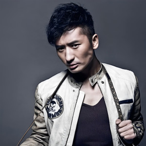 ดาวน์โหลดและฟังเพลง 算了算了吧 พร้อมเนื้อเพลงจาก 刘坤山
